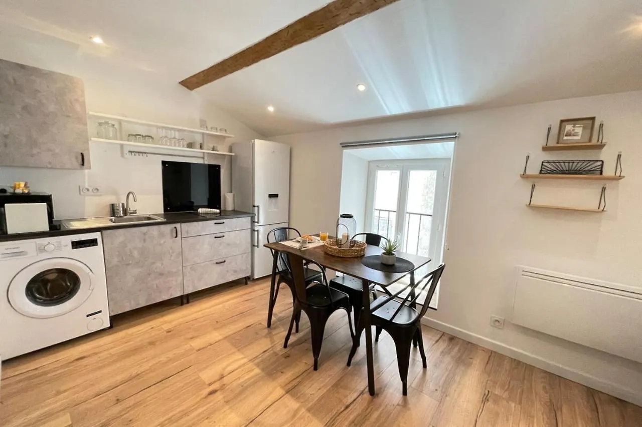 Le Petit Nid Wifinetflix Longchampgare Scnf Apartment Marseille